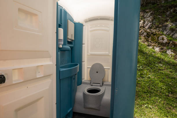 Portable Toilet Options We Offer in Northfield, MN